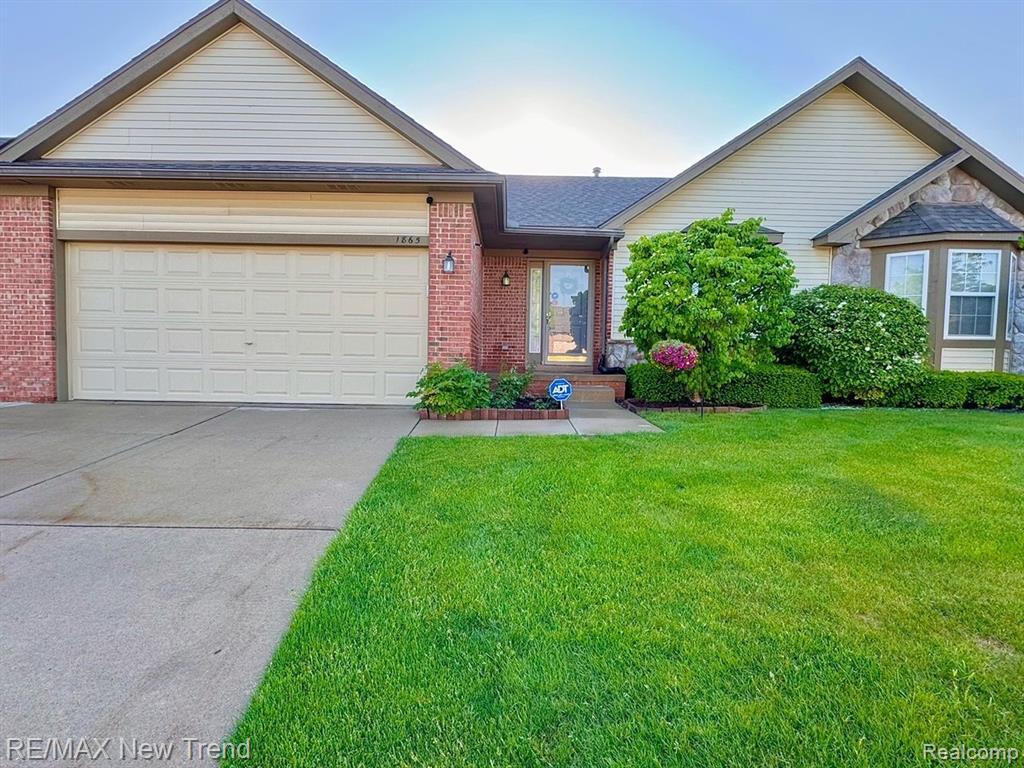 1865 N KENWYCK Drive, 59, Ypsilanti, MI 48198 — front exterior