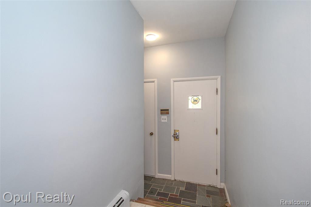 6455 Norham Road, Bloomfield Hills, MI 48301 — Photo 30