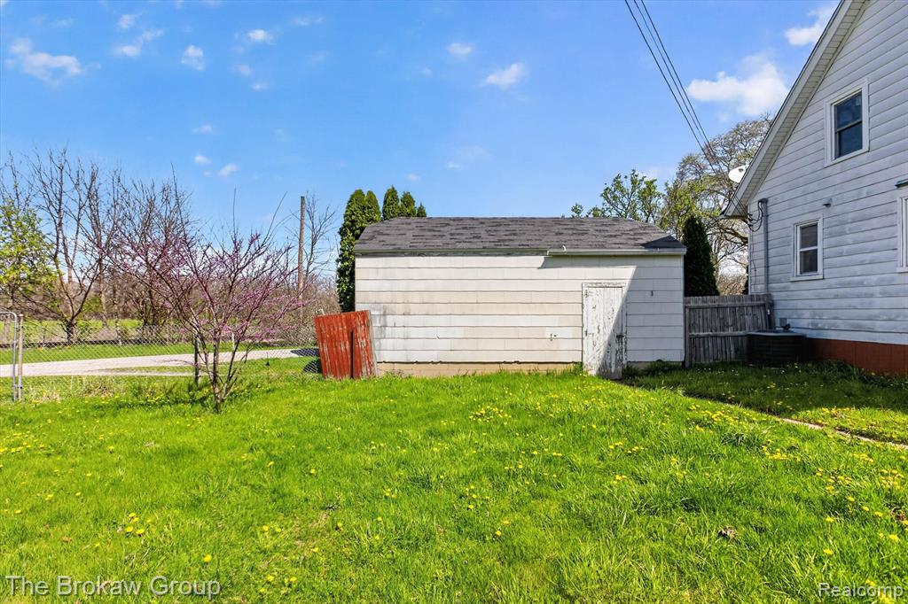 2095 Liberty Street, Fairgrove, MI 48733 — Photo 46