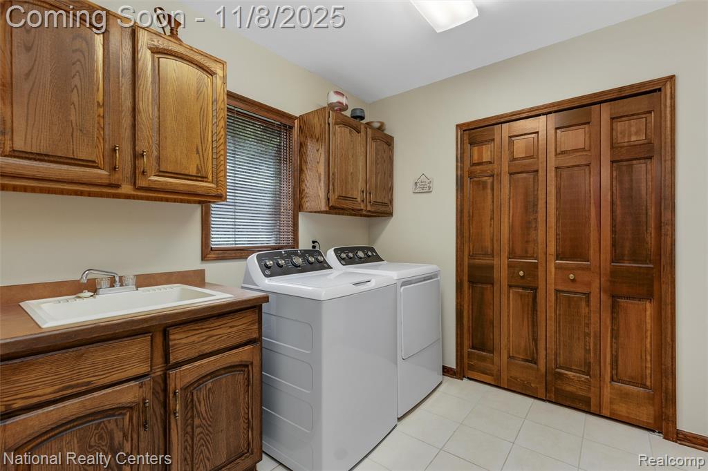 4822 Cider Hill Drive, Rochester, MI 48306 — Photo 28