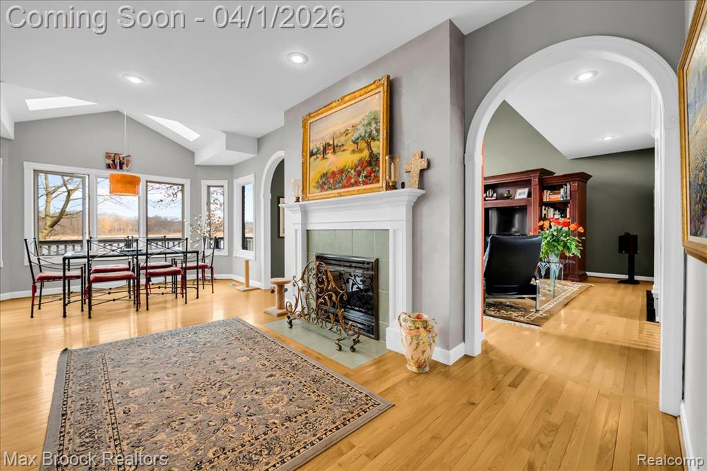 3370 Sutton Lane, Commerce Twp, MI 48390 — Photo 8