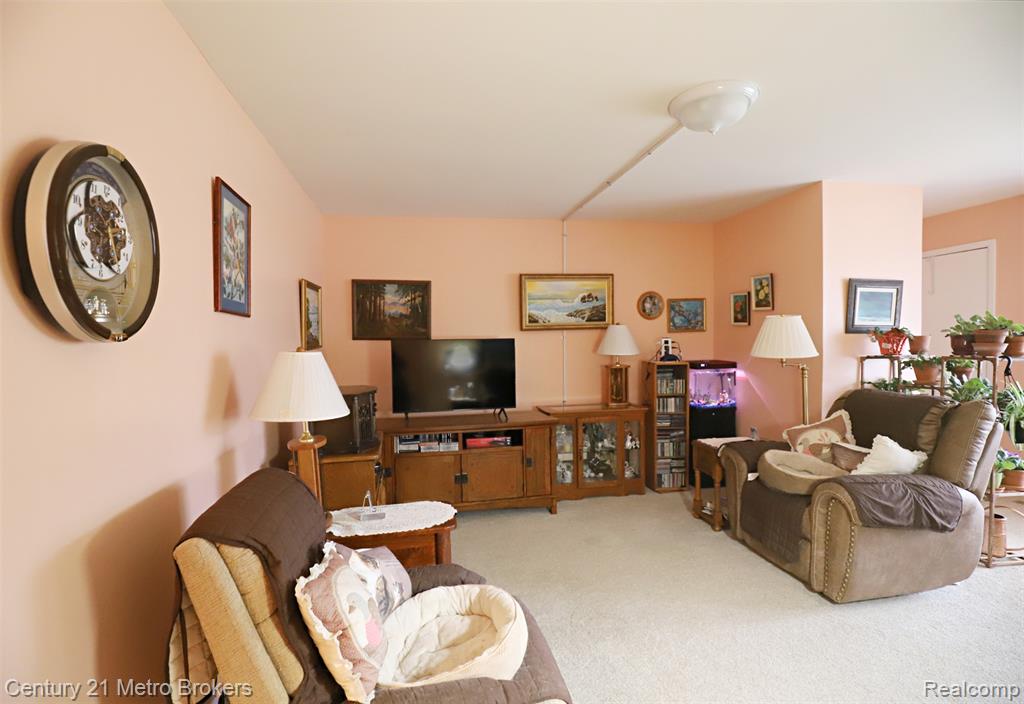 1184 Normandy Terrace Drive, Flint, MI 48532 — Photo 3