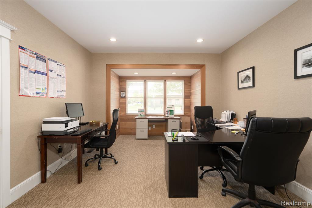 640 W University Drive, Rochester, MI 48307 — Photo 19