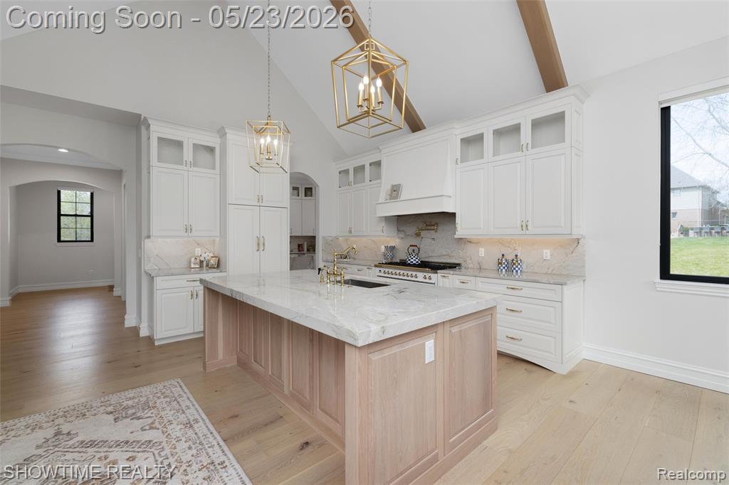 4805 Woodland Hills Drive, Rochester, MI 48306 — Photo 15