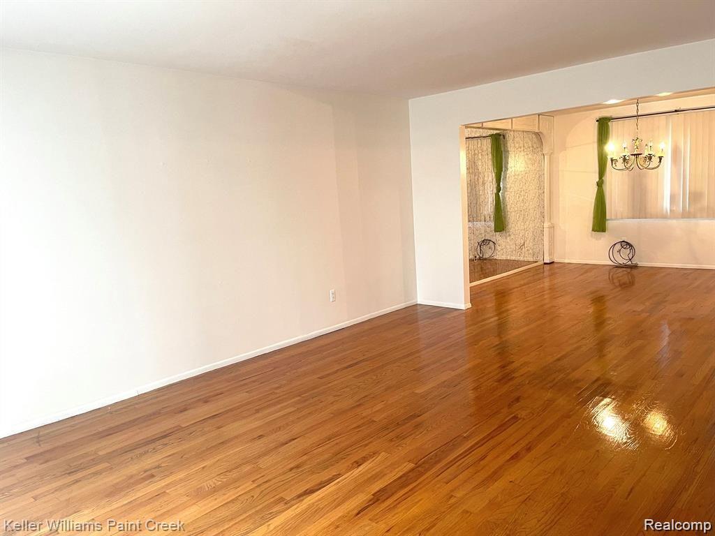 4837 BURKE, Sterling Heights, MI 48310 — Photo 3