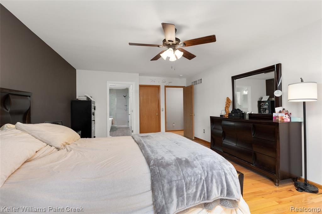54690 Shady Creek Drive, New Baltimore, MI 48047 — Photo 25