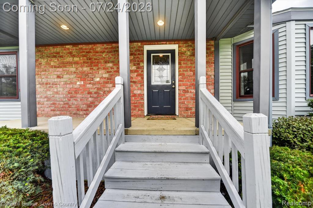 8175 Farley Road, Pinckney, MI 48169 — Photo 5