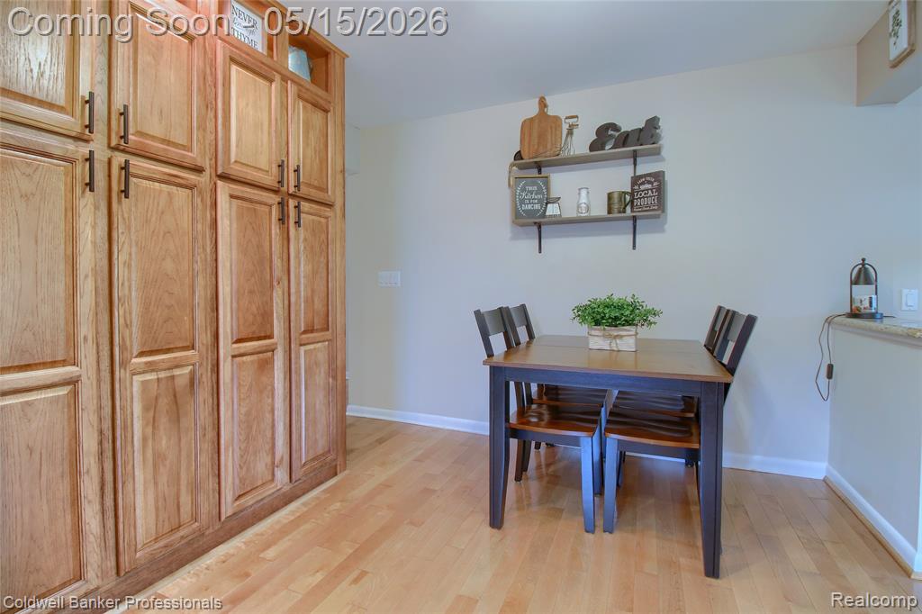 5866 Willow Creek Drive, Canton, MI 48187 — Photo 13