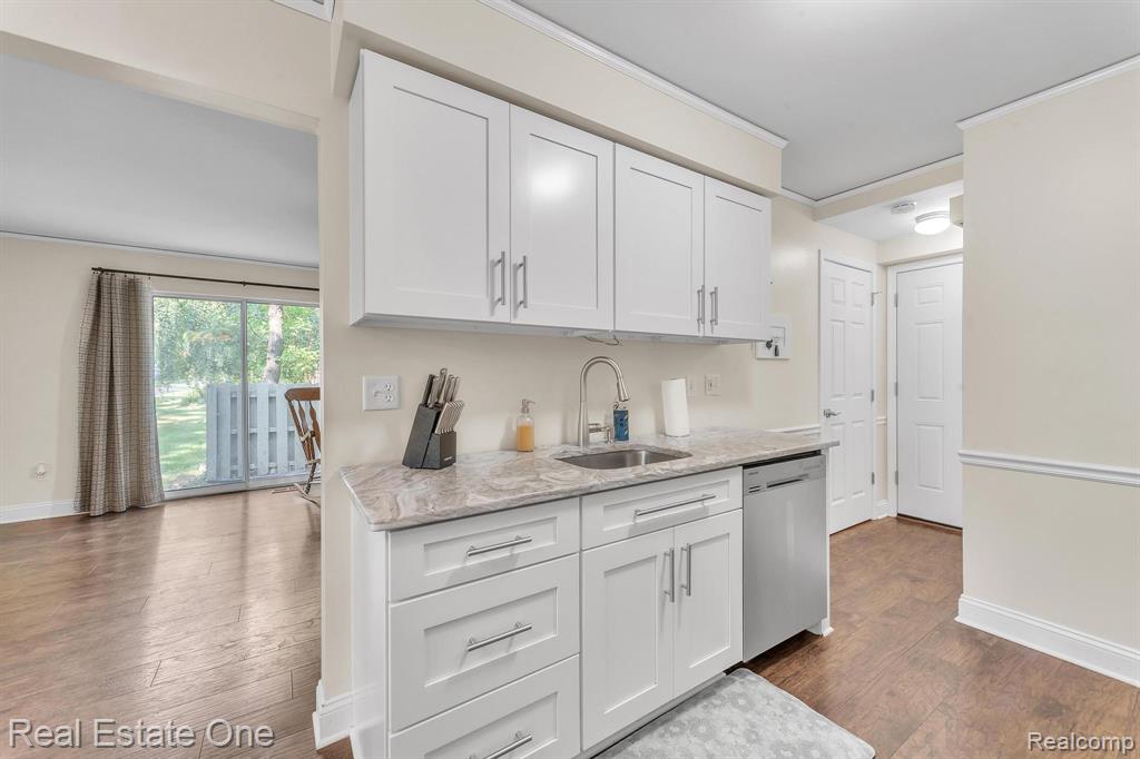24645 Spring Lane, 18, Harrison Township, MI — Photo 15