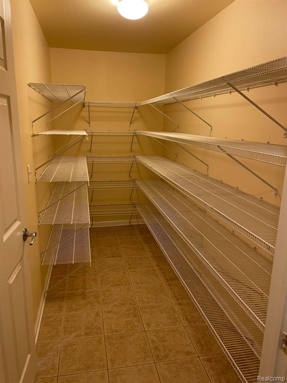 45671 GABLE Drive, Macomb, MI 48044 — Photo 11