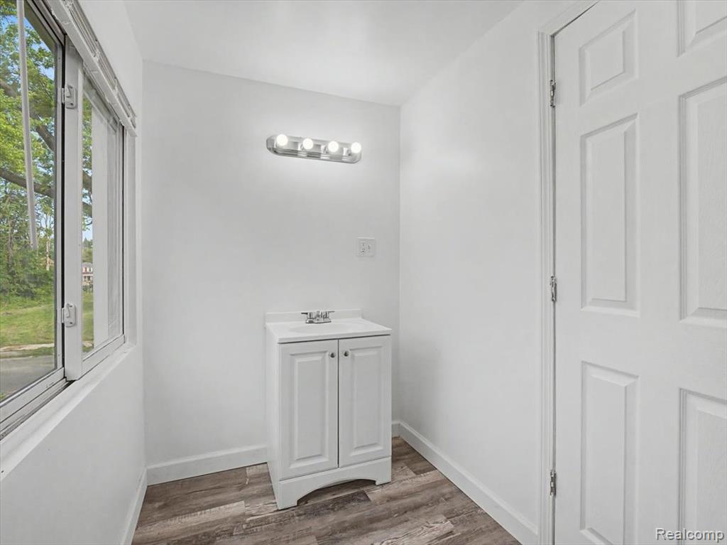 14250 Elmdale Street, Detroit, MI 48213 — Photo 19