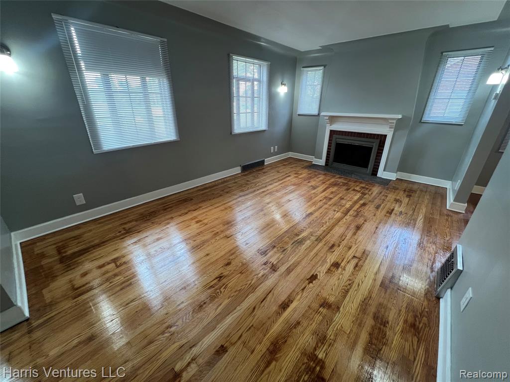 9527 E Outer Drive, Detroit, MI 48213 — Photo 9