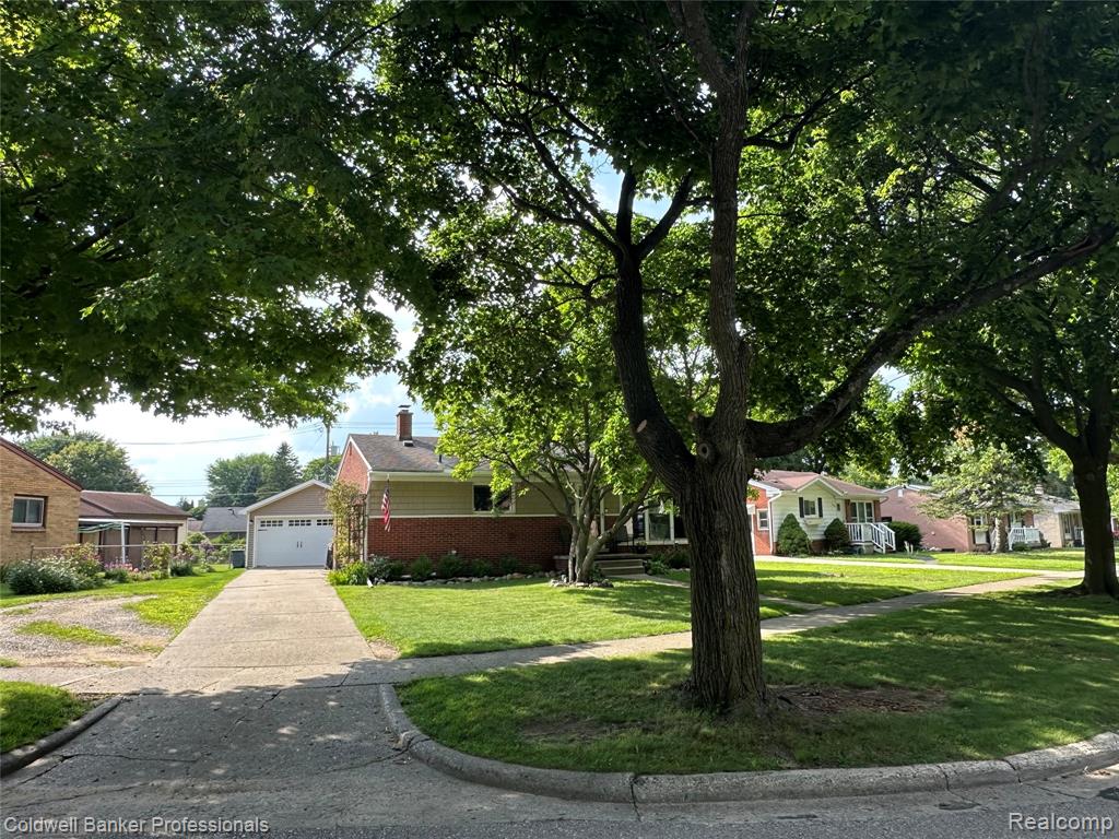661 Lincoln Street, Lapeer, MI 48446 — Photo 33