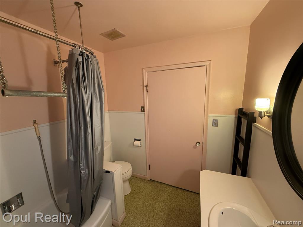 42550 Clemons Drive, Plymouth, MI 48170 — Photo 17