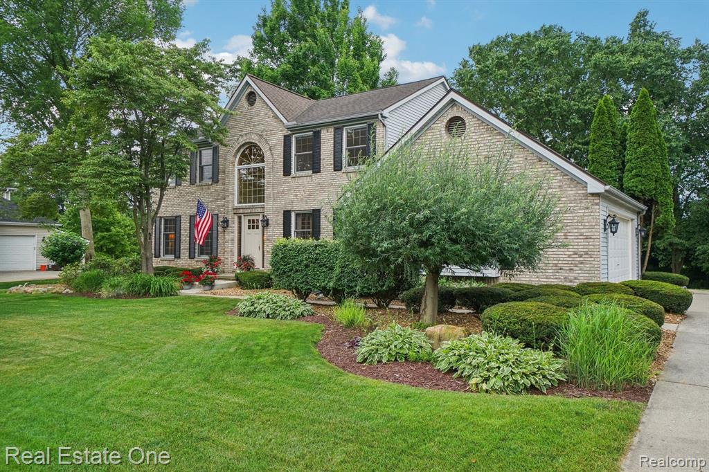 11175 SAND CRANE Way, South Lyon, MI 48178 — Photo 45
