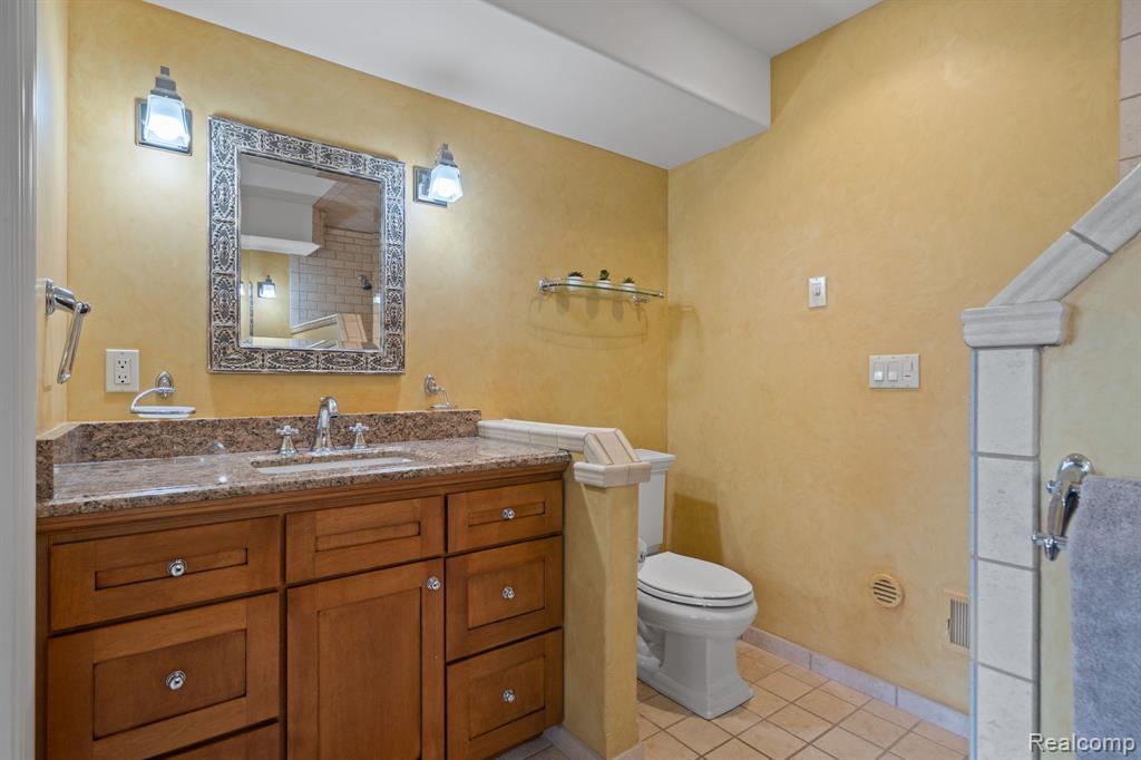 433 John R, Milford, MI 48381 — Photo 59