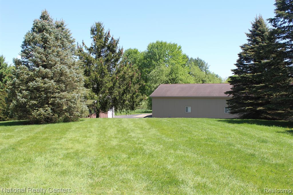 9720 QUEENS Drive, Manchester, MI 48158 — Photo 25