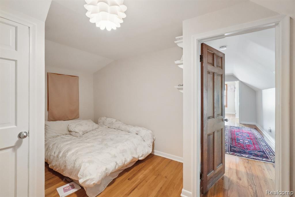 549 Lakeview Avenue, Birmingham, MI 48009 — Photo 15
