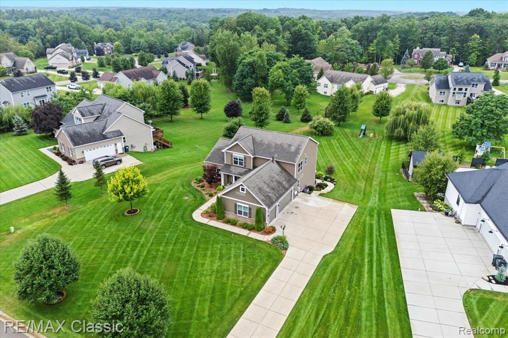 7803 Tipperary Trail, Fenton, MI 48430 — Photo 47