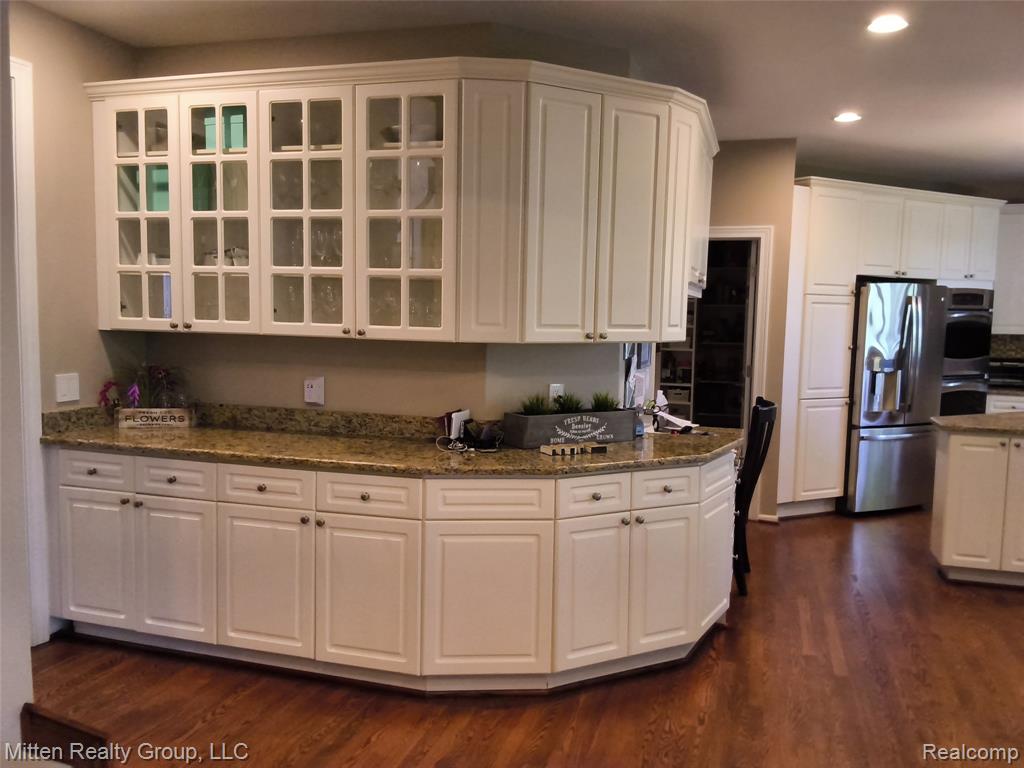 3351 Red Fox Court - Photo 4