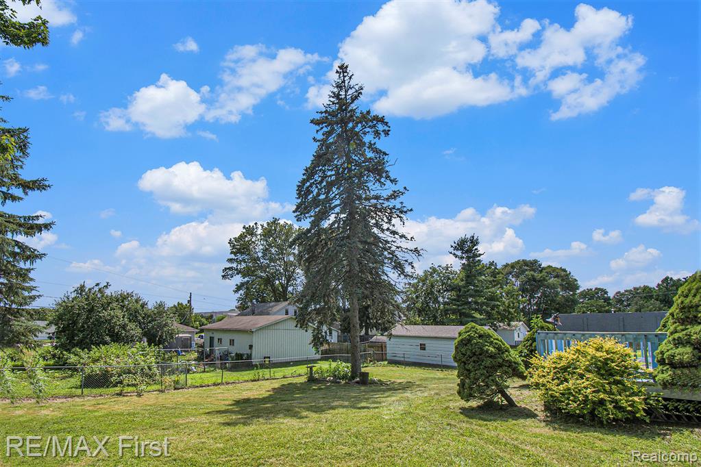 609 W Harris Street, Charlotte, MI 48813 — Photo 19