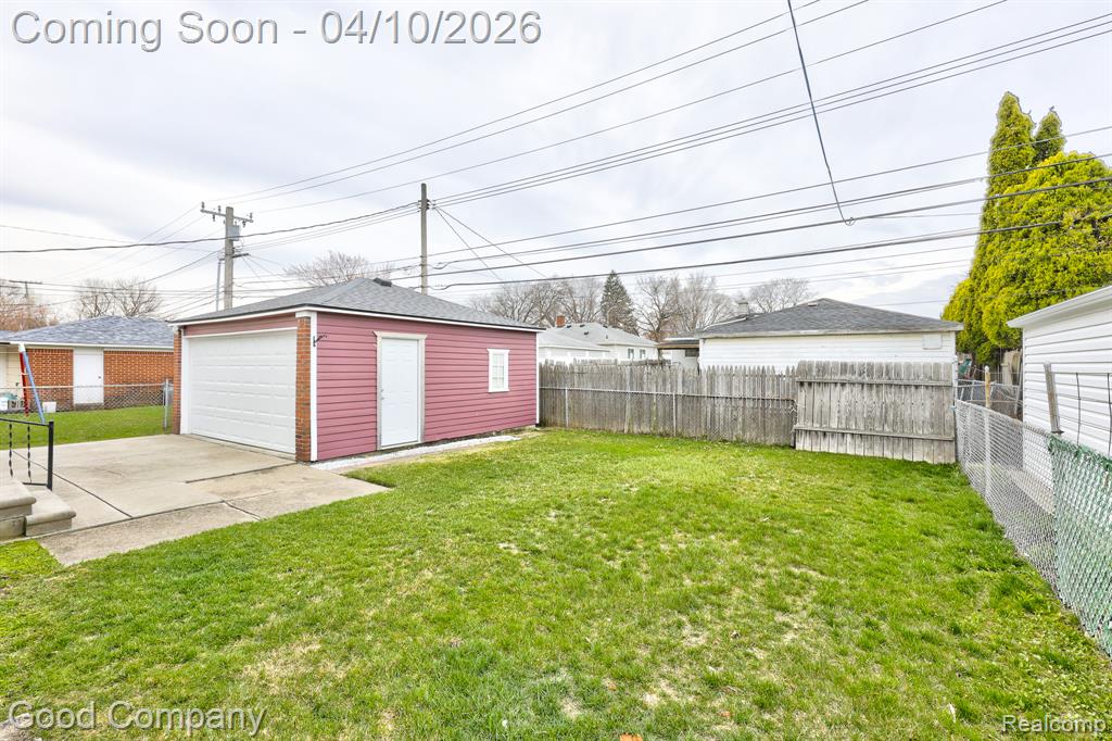 28447 Brush Street, Madison Heights, MI 48071 — Photo 36