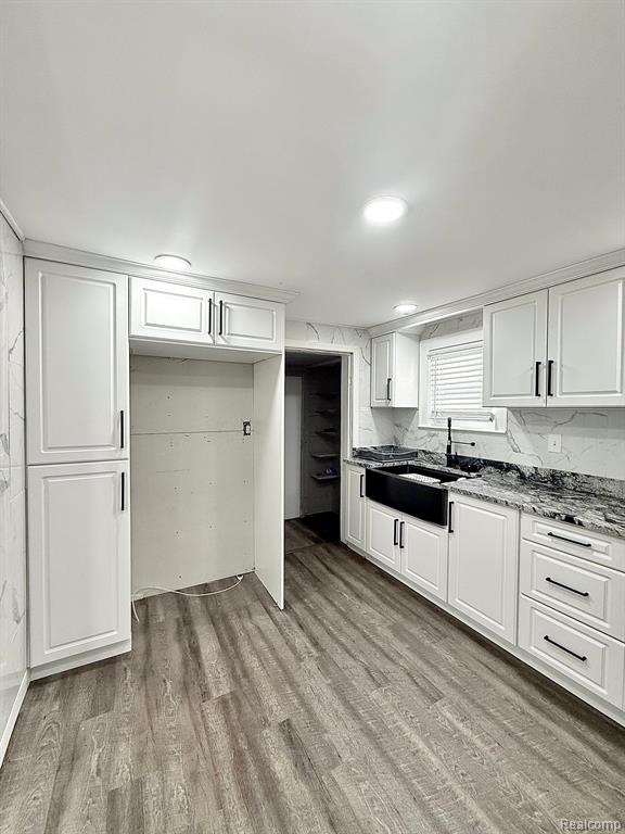 6101 ORCHARD Avenue, Dearborn, MI 48126 — Photo 6