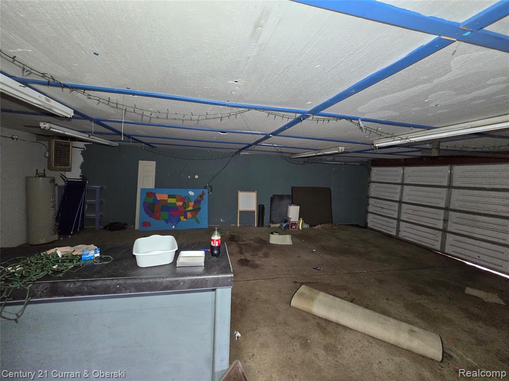 1721 E Woodward Heights Boulevard, Hazel Park, MI 48030 — Photo 23