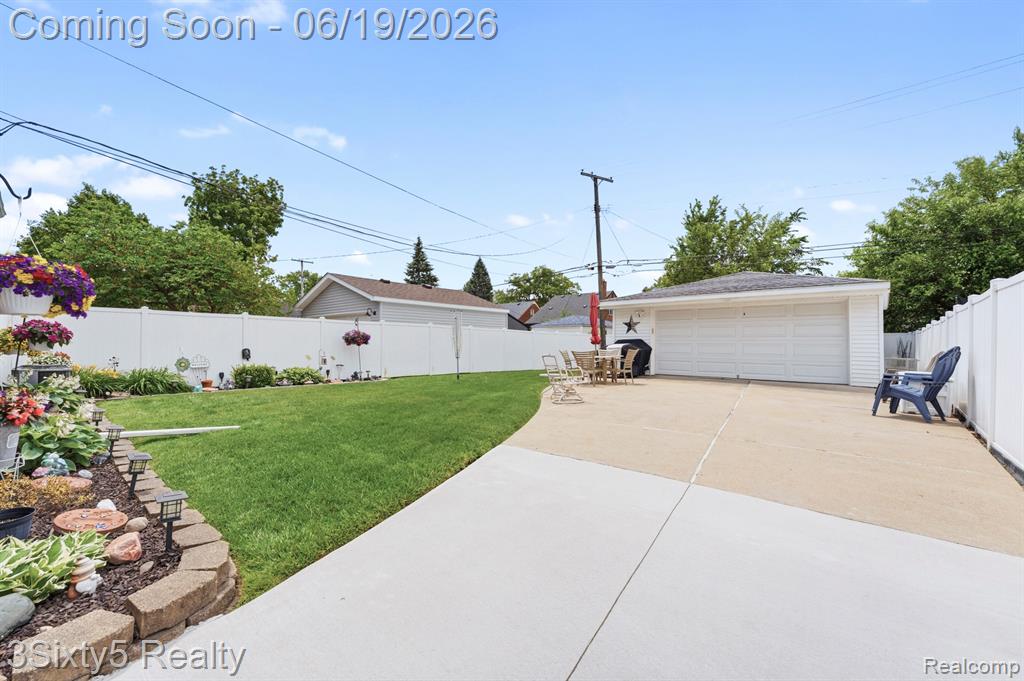 7646 Robinson Avenue, Allen Park, MI 48101 — Photo 22