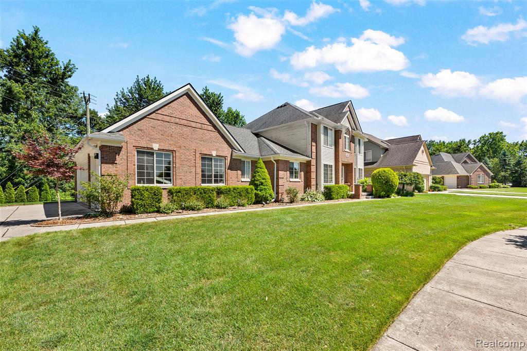 4222 Tallman Drive, Troy, MI 48085 — Photo 4