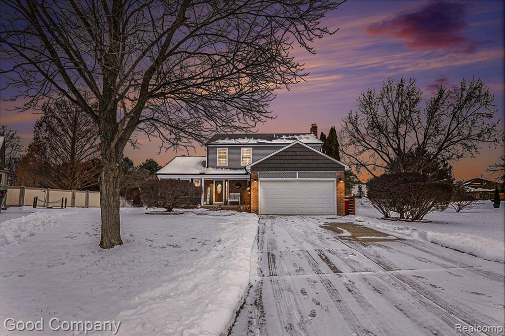 43501 KRISTA CT, Clinton Twp, MI 48038 — front exterior