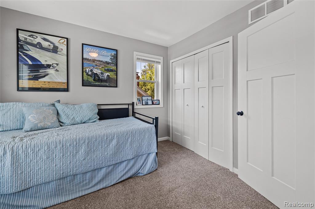 818 Mohawk Avenue, Royal Oak, MI 48067 — Photo 36