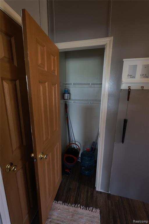 7208 Mapleview Circle E, Brown, MI 48416 — Photo 34