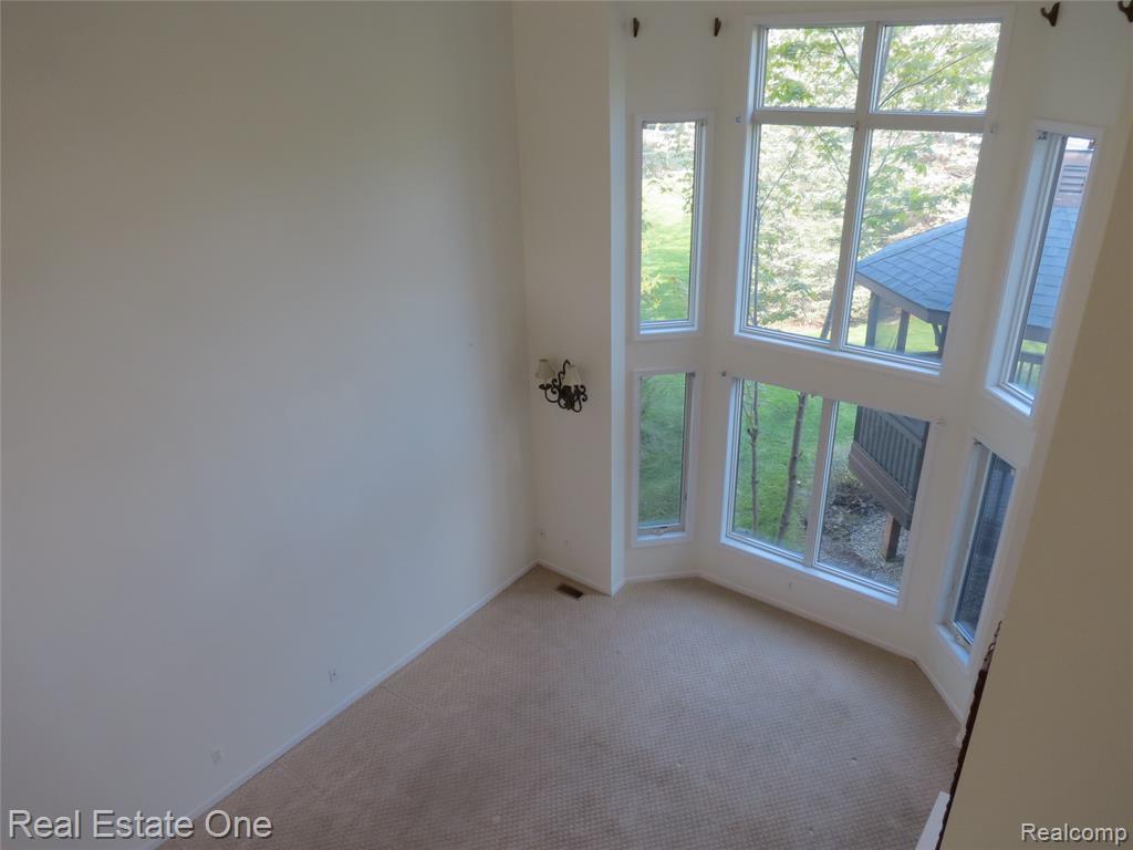 45702 Balfour Court, Novi, MI 48377 — Photo 13