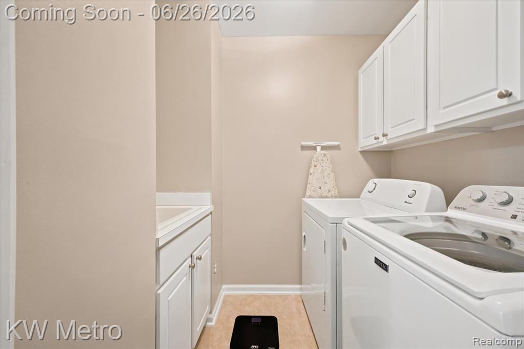 517 Macwilliams Lane, Royal Oak, MI 48067 — Photo 28