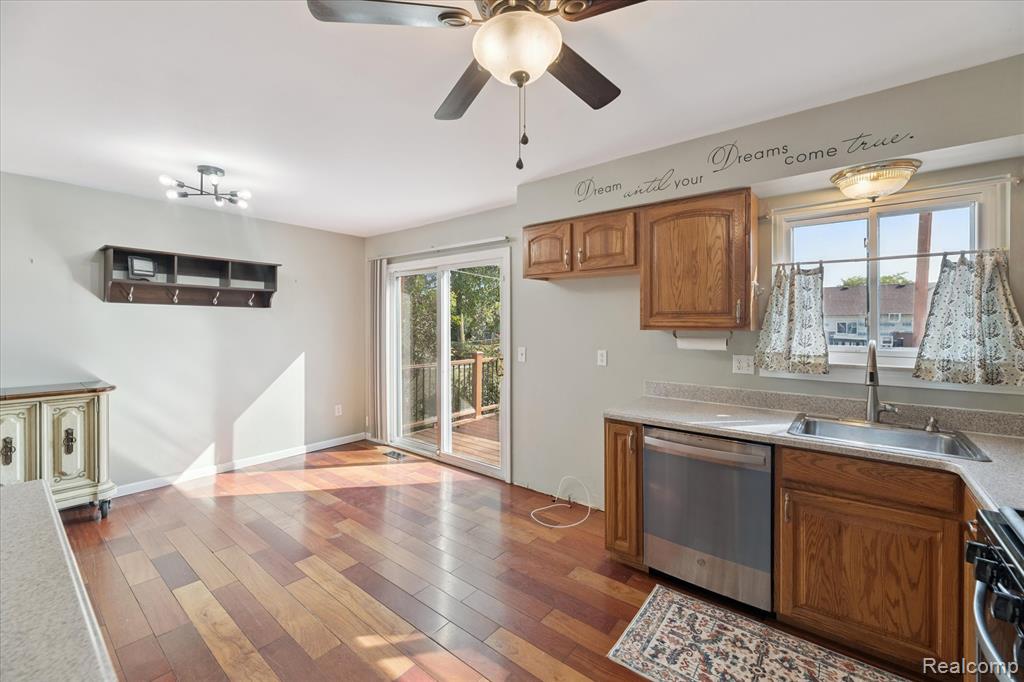 1796 Oakview Drive, Canton, MI 48187 — Photo 10