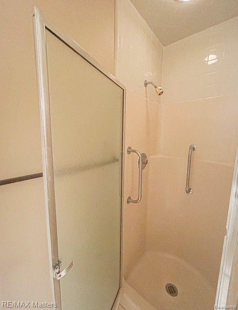 726 CLAIRE POINTE Circle, Saint Clair Shores, MI 48081 — Photo 25