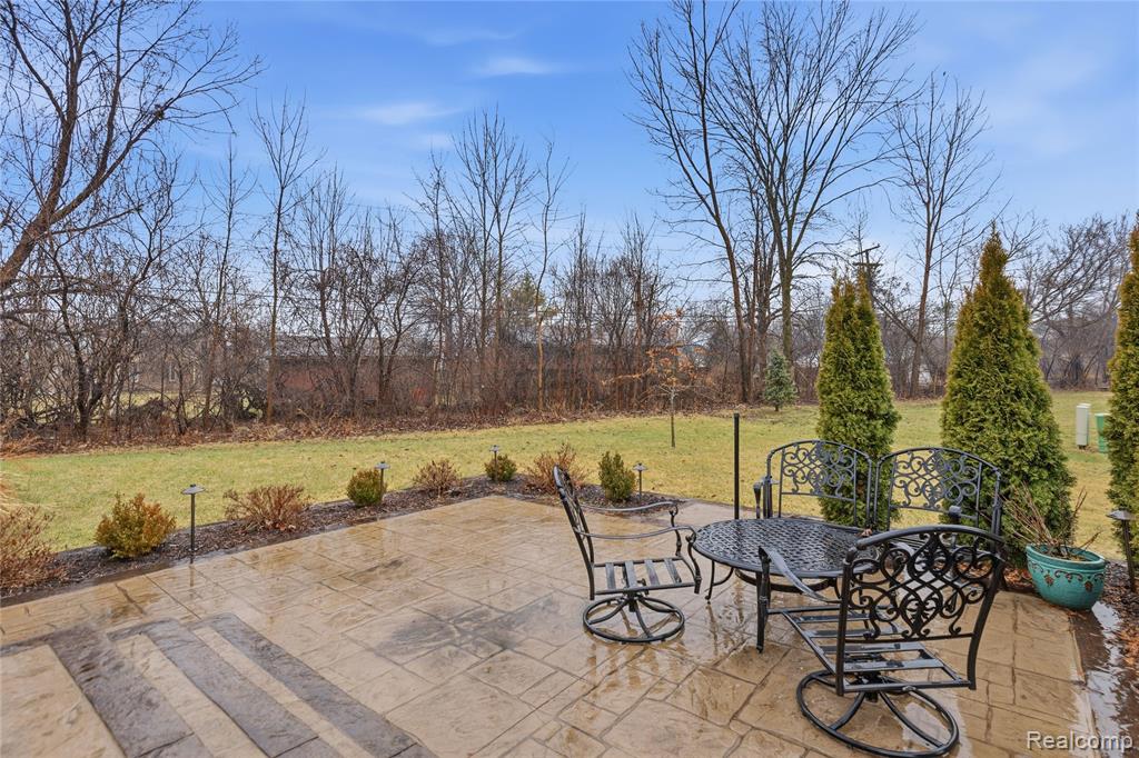 38557 Mountain Ash Court, Clinton Twp, MI 48036 — Photo 30