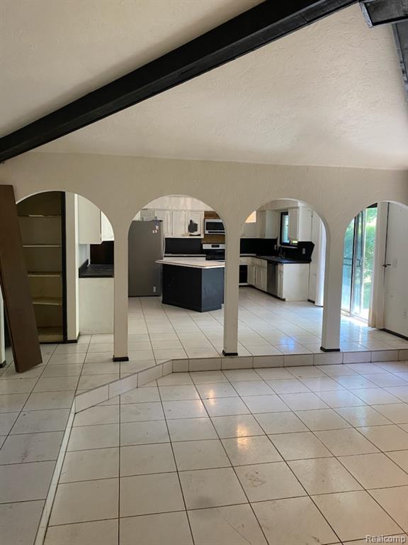 39910 Donahue Drive, Clinton Twp, MI 48038 — Photo 9