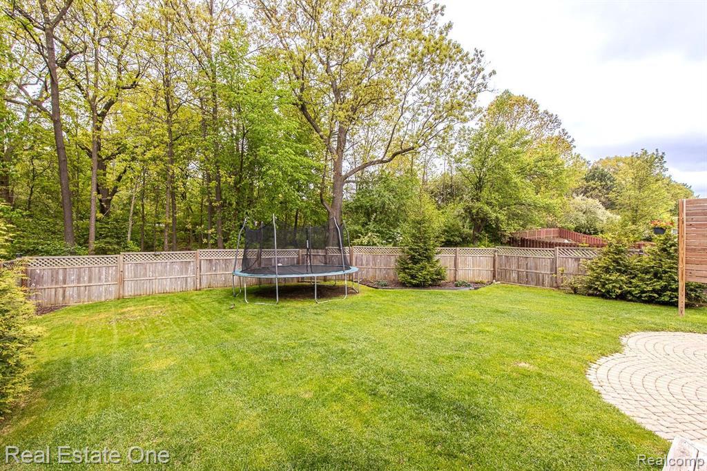74 Eagle Ridge Road, Lake Orion, MI — Photo 3