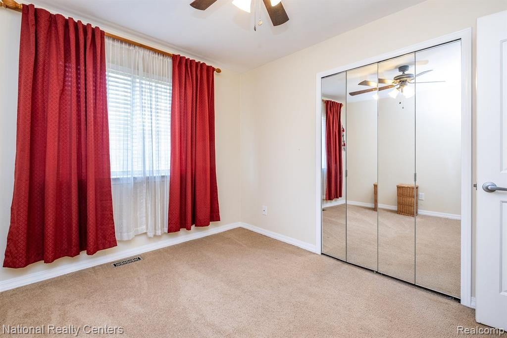 5382 HIGH RIDGE Drive, Ypsilanti, MI 48197 — Photo 36