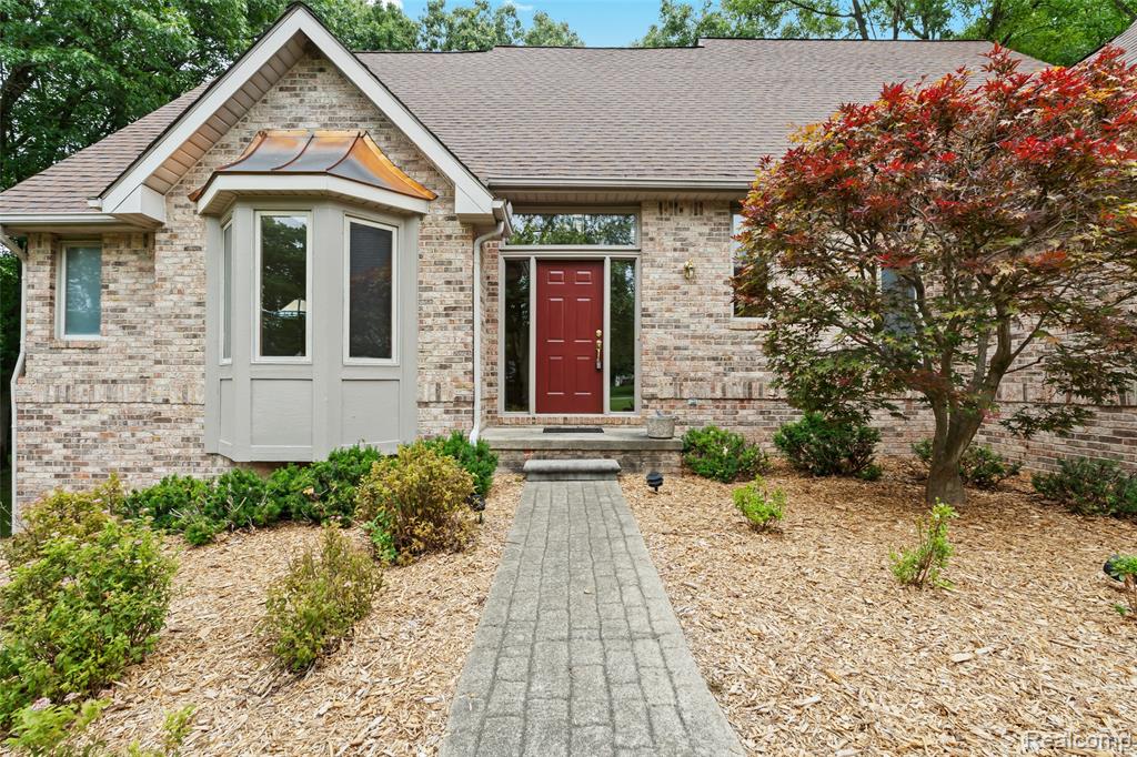7837 Partridge Hill Drive, Brighton, MI 48116 — Photo 4