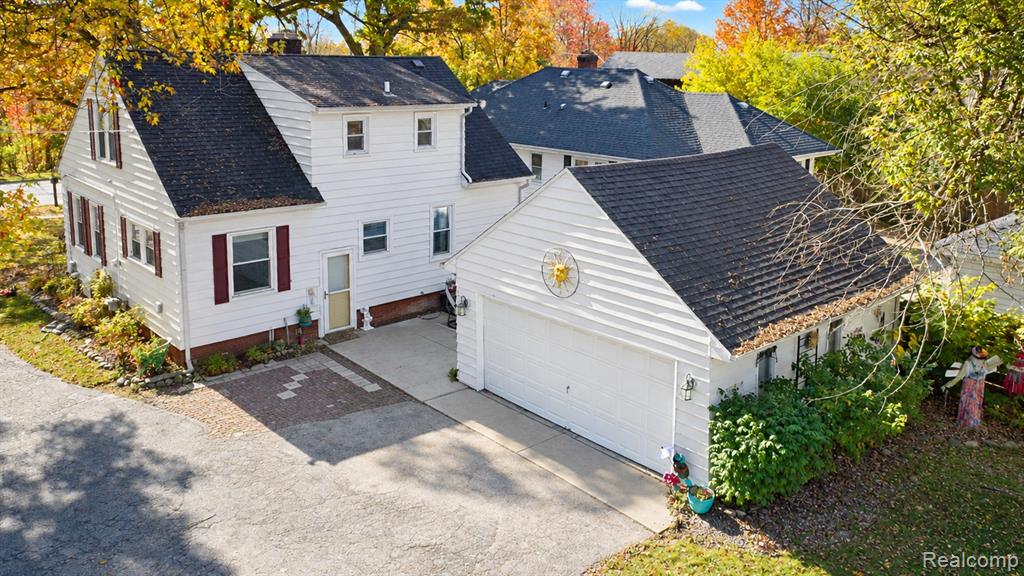 Photo 3