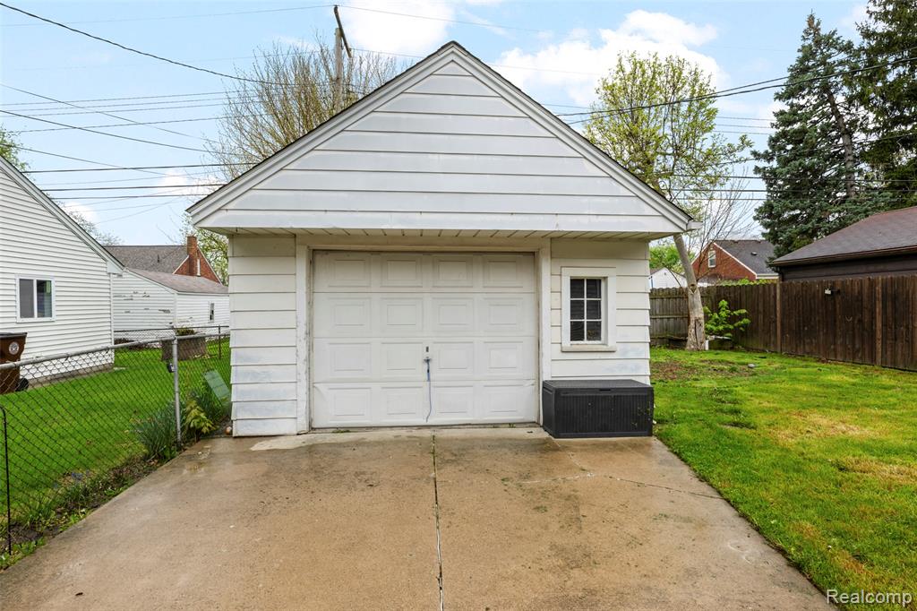 13321 Rosedale Street, Southgate, MI 48195 — Photo 33
