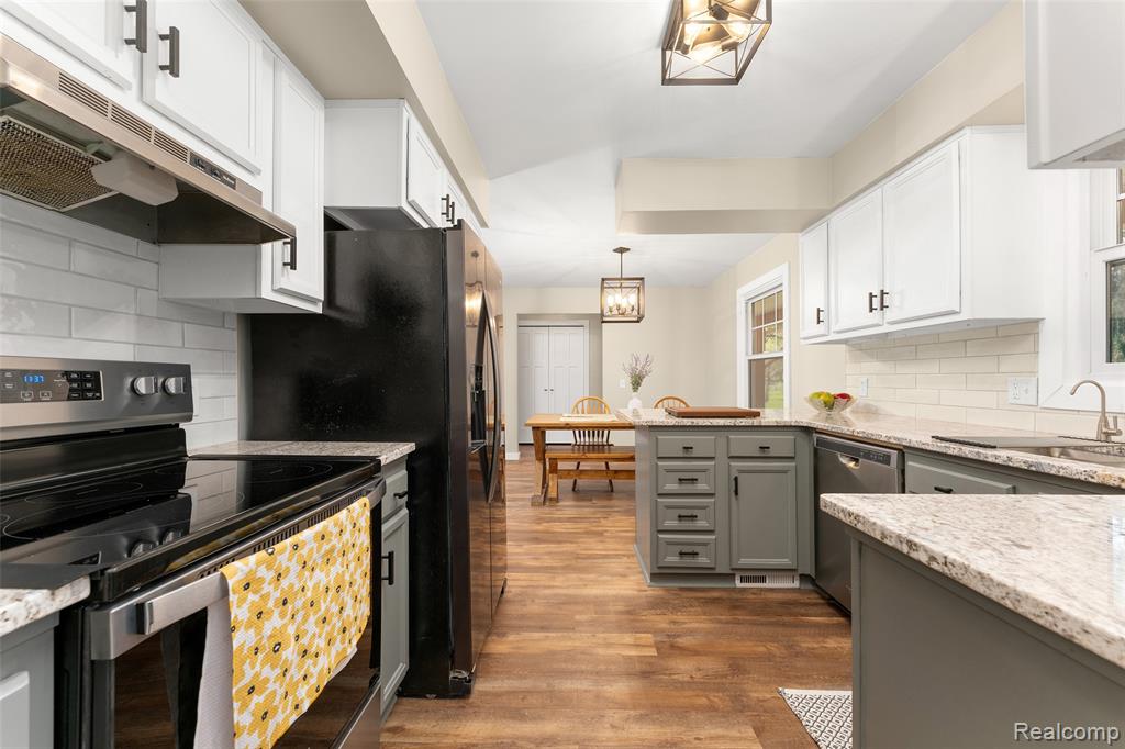 8077 Hunter Road, Bath, MI 48808 — Photo 15