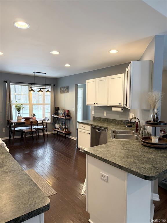 8645 Country Club Drive, Pinckney, MI 48169 — Photo 13