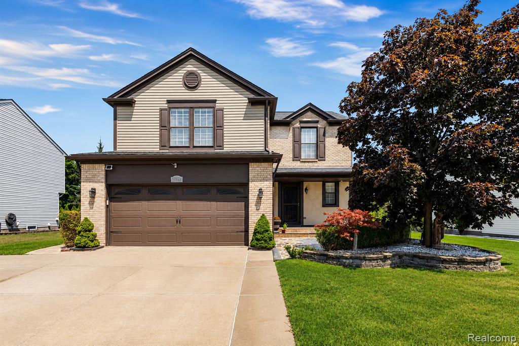 17929 Marsal Drive, Macomb, MI 48042