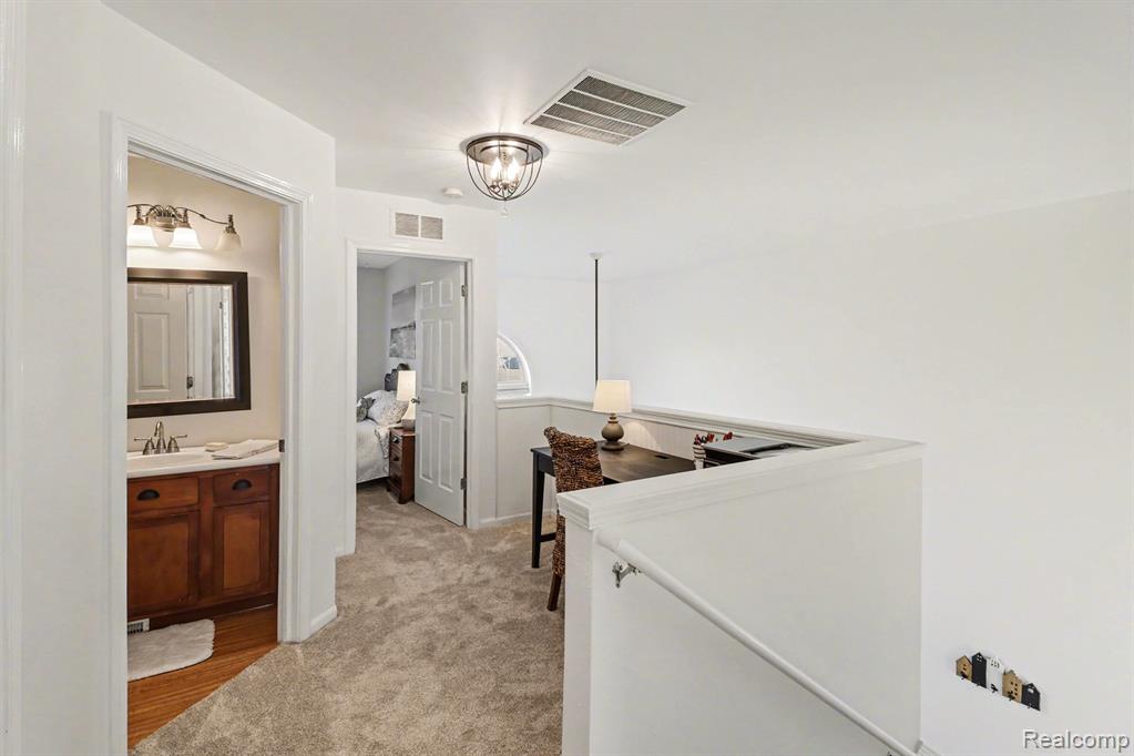 534 Dockside Circle, Holly, MI 48442 — Photo 18