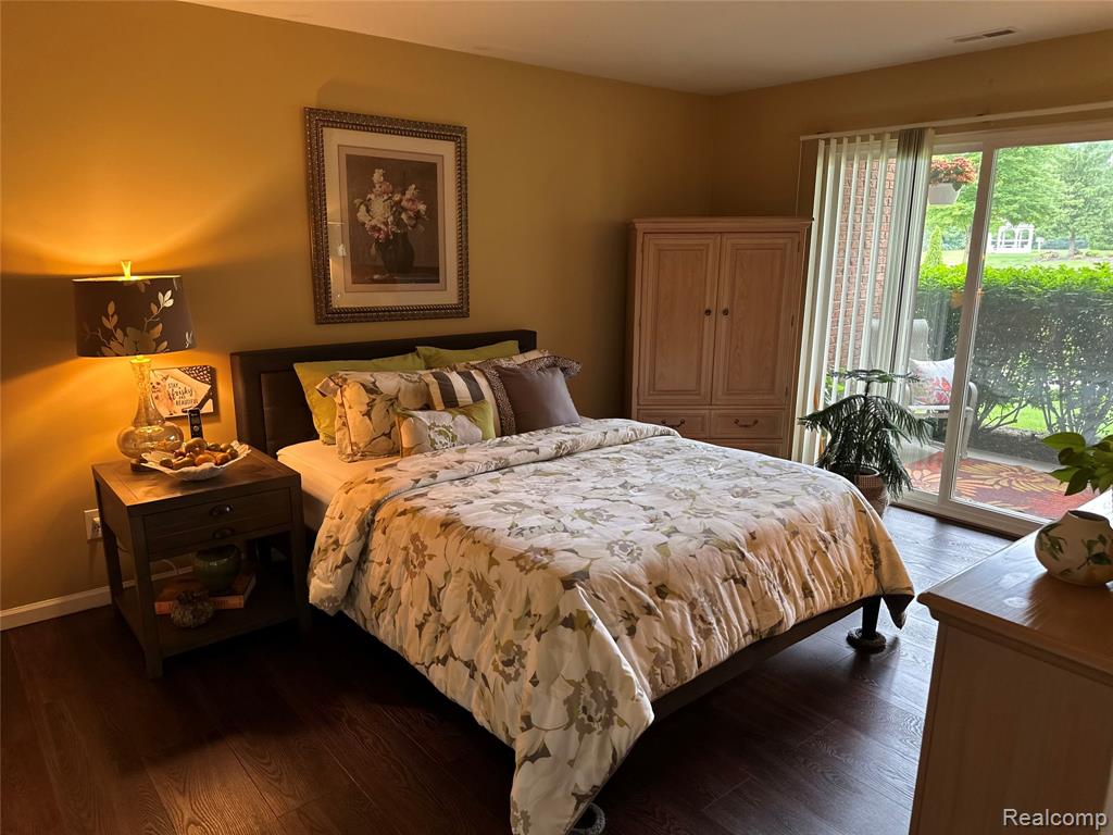 6536 Shetland Court, Utica, MI 48316 — Photo 14