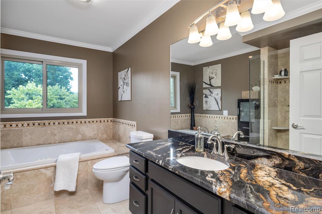 57694 Hidden Timbers Drive, South Lyon, MI 48178 — Photo 39